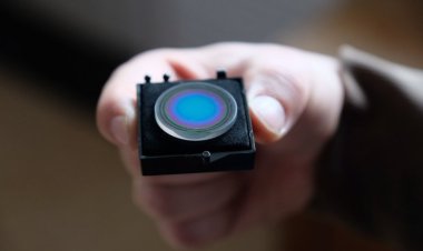 Наночастицы в составе солнечных батарей сделают их эффективнее и дешевле