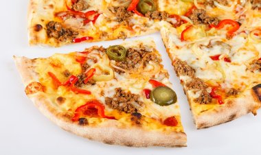 Учёные разработали «незаметную клетчатку», чтобы сделать пиццу и торты полезнее