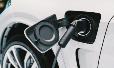 В Европе могут ввести ограничения для электрокаров из-за энергокризиса