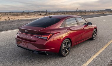 Шпионы поймали обновлённую Hyundai Elantra: седан лишится замысловатых фар