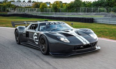 Ford GT первого поколения возвращается с карбоновым кузовом и 1500-сильным мотором