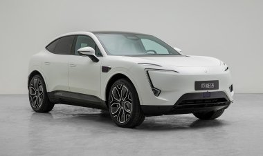 В Россию привезли футуристичный китайский электрокроссовер