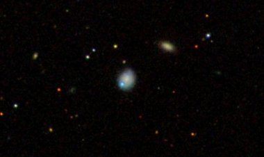 Загадочный объект: одинокая черная дыра или медленно взрывающаяся сверхновая