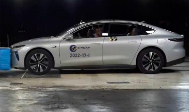 Китайский NIO ET7 оказался безопаснее Volkswagen ID.3