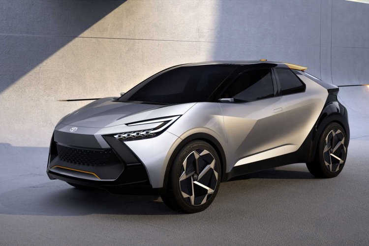Toyota показала, каким будет кроссовер C-HR нового поколения