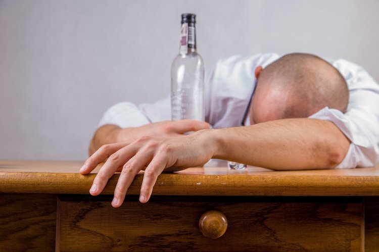 Учёные: тяжесть похмелья зависит не только от того, сколько вы выпили