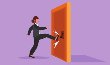 Как выломать дверь — есть слабое место