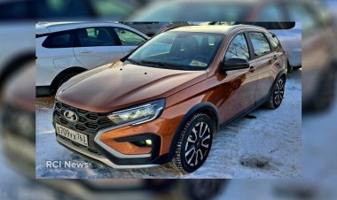 Новую топовую Lada Vesta с вертикальным планшетом застукали «на воле»