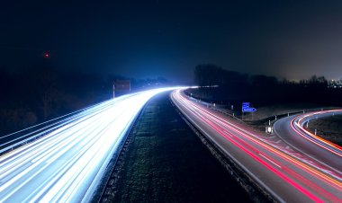 Электрокары помогут сохранить немецкие автобаны безлимитными