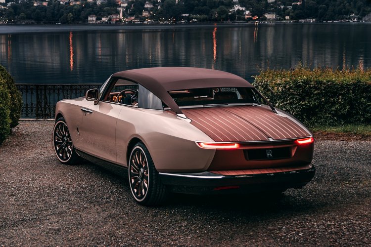 Богатые богатеют: Bentley и Rolls-Royce в 2022 году обновили рекорды продаж