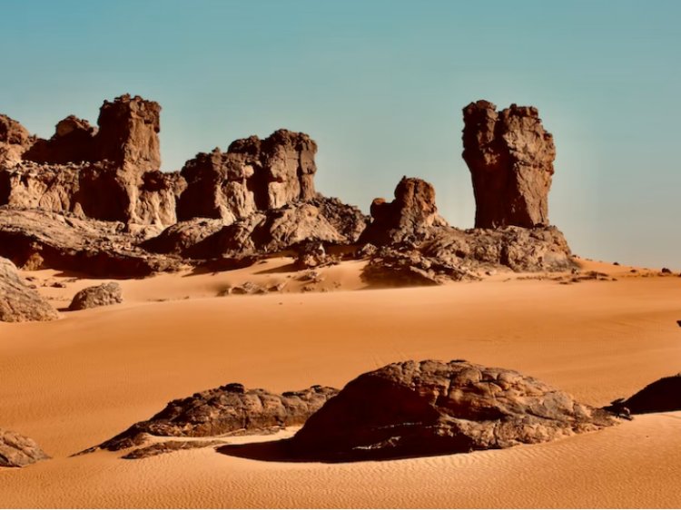 Алжир упростит въезд для туристов при условии, если они посетят пустыню Сахара
