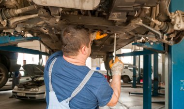 Стало известно, почему сейчас не стоит покупать китайские автомобили