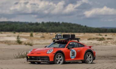 Компания Porsche представила внедорожный 911 Dakar в честь польских гонщиков