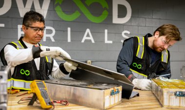 Компания Toyota использует старые аккумуляторы в новых гибридных машинах