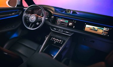 Porsche показала, как работает проекция в новом электрическом Macan