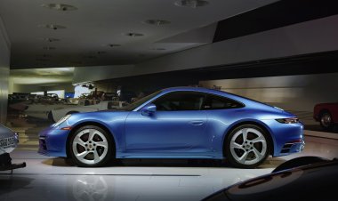 Porsche 911 ждет переход на новые двигатели с наддувом и без