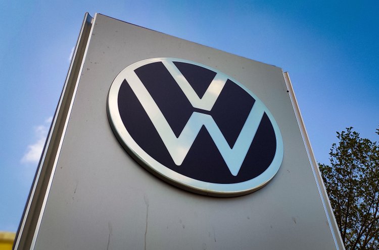 Компания Volkswagen сократит количество административных сотрудников на 20 процентов
