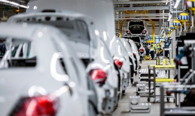 Давай по новой: кто и как перезапускает покинутые автозаводы России