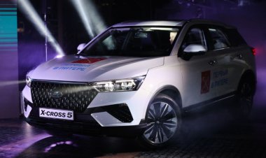Глава АвтоВАЗа рассекретил количество произведенных Lada X-Cross 5