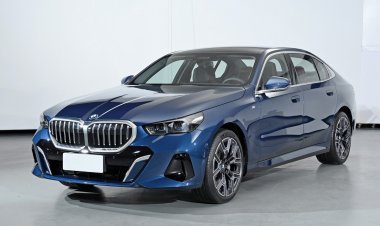 Удлиненный BMW 5-Series выходит на рынок: все цены и комплектации
