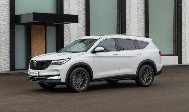 Представлен семиместный кроссовер DFSK ix7 российской сборки