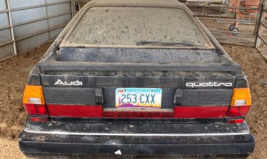 В США продают спорткар Audi Quattro 1983 года, который более 20 лет пылился в заброшенном амбаре