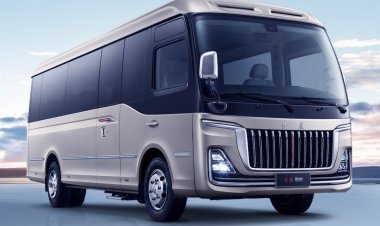 Раскрыты цены люксового автобуса Hongqi для партийной элиты КНР