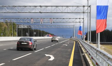 Владимир Путин поручил правительству обеспечить бесперебойную связь на трассах