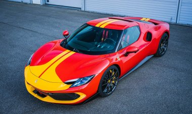 В продаже появился суперкар Ferrari 296 GTB в стиле McDonald's