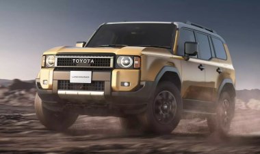 В Россию привезли новейшие внедорожники Toyota Land Cruiser Prado