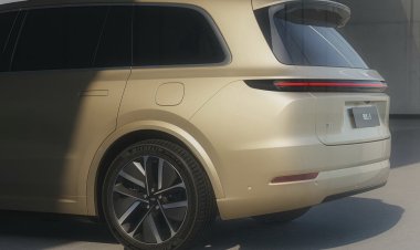 На бывший завод Mercedes в Подмосковье привезли партию LiXiang L9