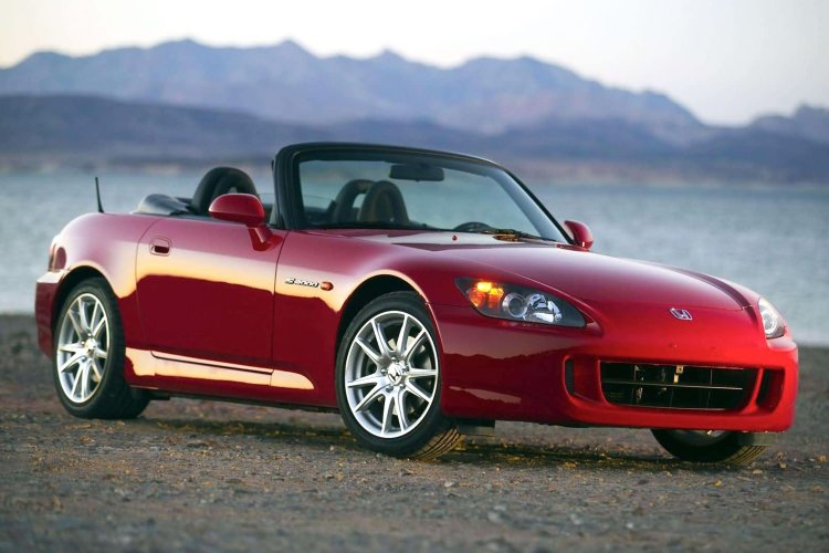 Honda S2000 празднует 25 лет