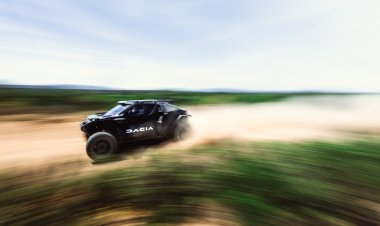 Компания Dacia сделала экстремальный багги Sandrider серийной моделью