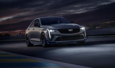 Компания Cadillac выпустила особые суперседаны Blackwing в честь гоночных машин