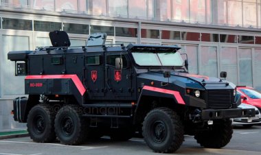 Московский метрополитен приобрел 18-тонный броневик «Ахмат»