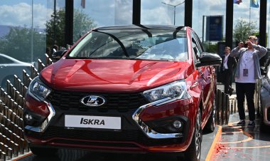 Чиновники Минтранса пересядут на Lada Iskra