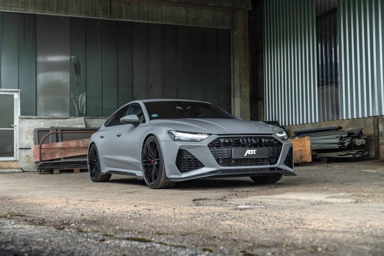 Лифтбек Audi RS 7 получил «заряженную» 710-сильную версию RS7-S