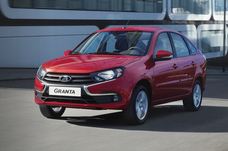 Сколько стоит починить Lada Granta после ДТП