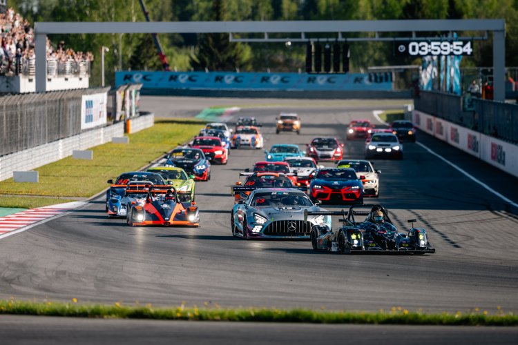 Смотрите прямую трансляцию второго этапа REC на Moscow Raceway