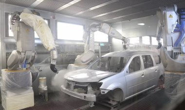 АвтоВАЗ превратился в «фабрику легализации мигрантов» в России