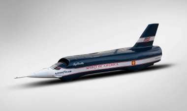 С молотка пустят автомобиль-рекордсмен — он может разогнаться быстрее 900 км/ч