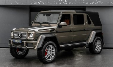 Московский дилер продает внедорожник Mercedes-Maybach G 650 Landaulet 2018 года