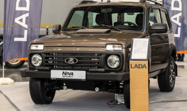 АвтоВАЗ рассказал, когда Niva Legend получит подушку безопасности