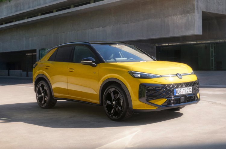 Volkswagen T-Roc перешел во второе поколение
