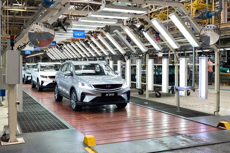 «Мотор» составил список главных автособытий 2025 года