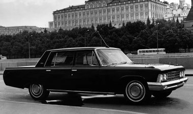 На продажу выставлен редкий седан ЗИЛ-117П