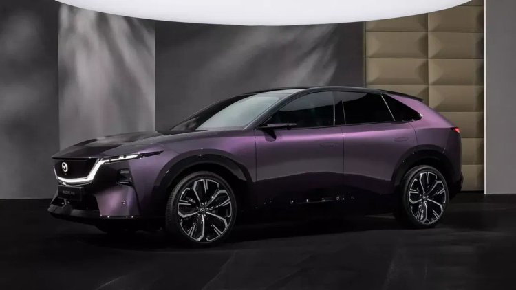 В Брюсселе представили электрический кроссовер Mazda CX-6e