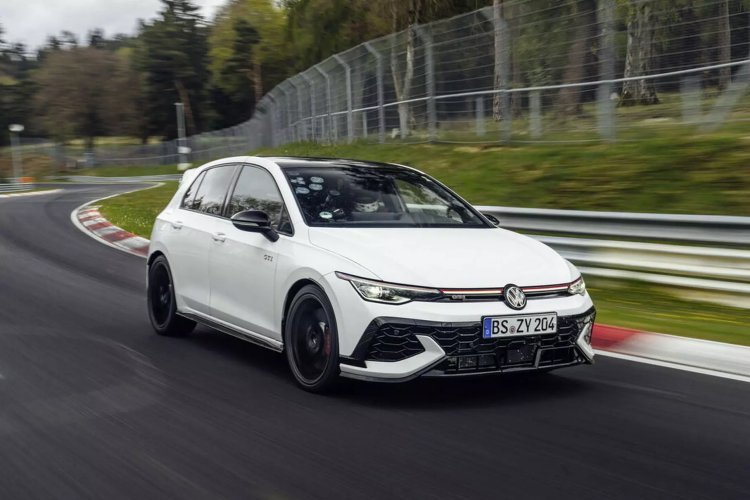 Портал TopSpeed составил рейтинг из 10 самых лучших полноприводных автомобилей