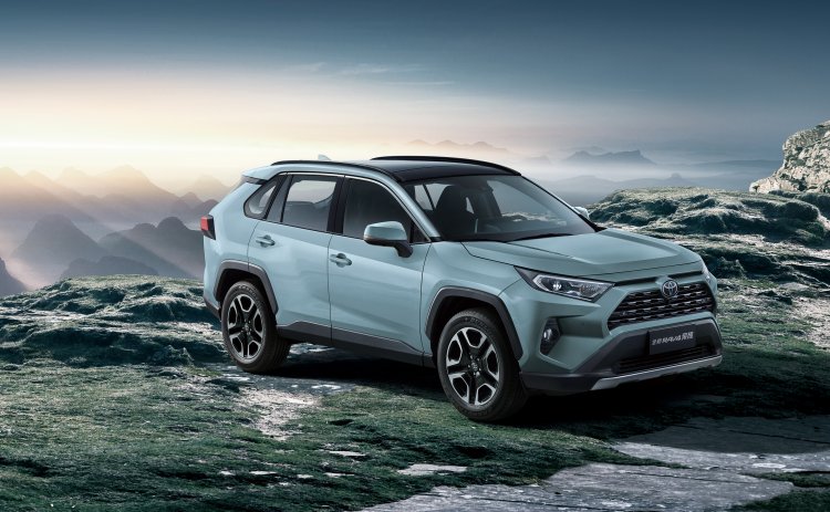 В России на 40% вырос импорт новых автомобилей Toyota