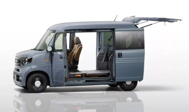 Honda оснастила флагманский N-Van турбомотором и цифровой панелью
